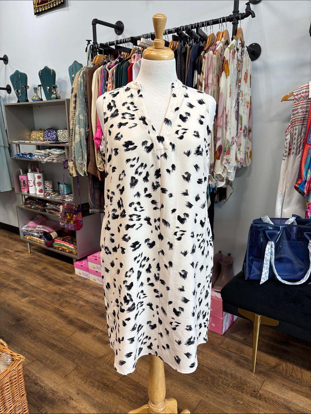 Lush Black and Cream Sleeveless V-Neck Midi Dress